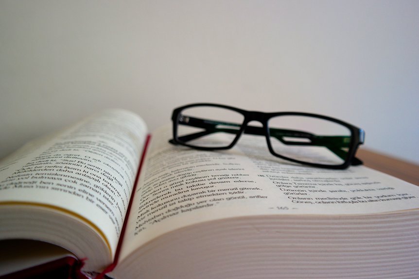 four word top facts about 4